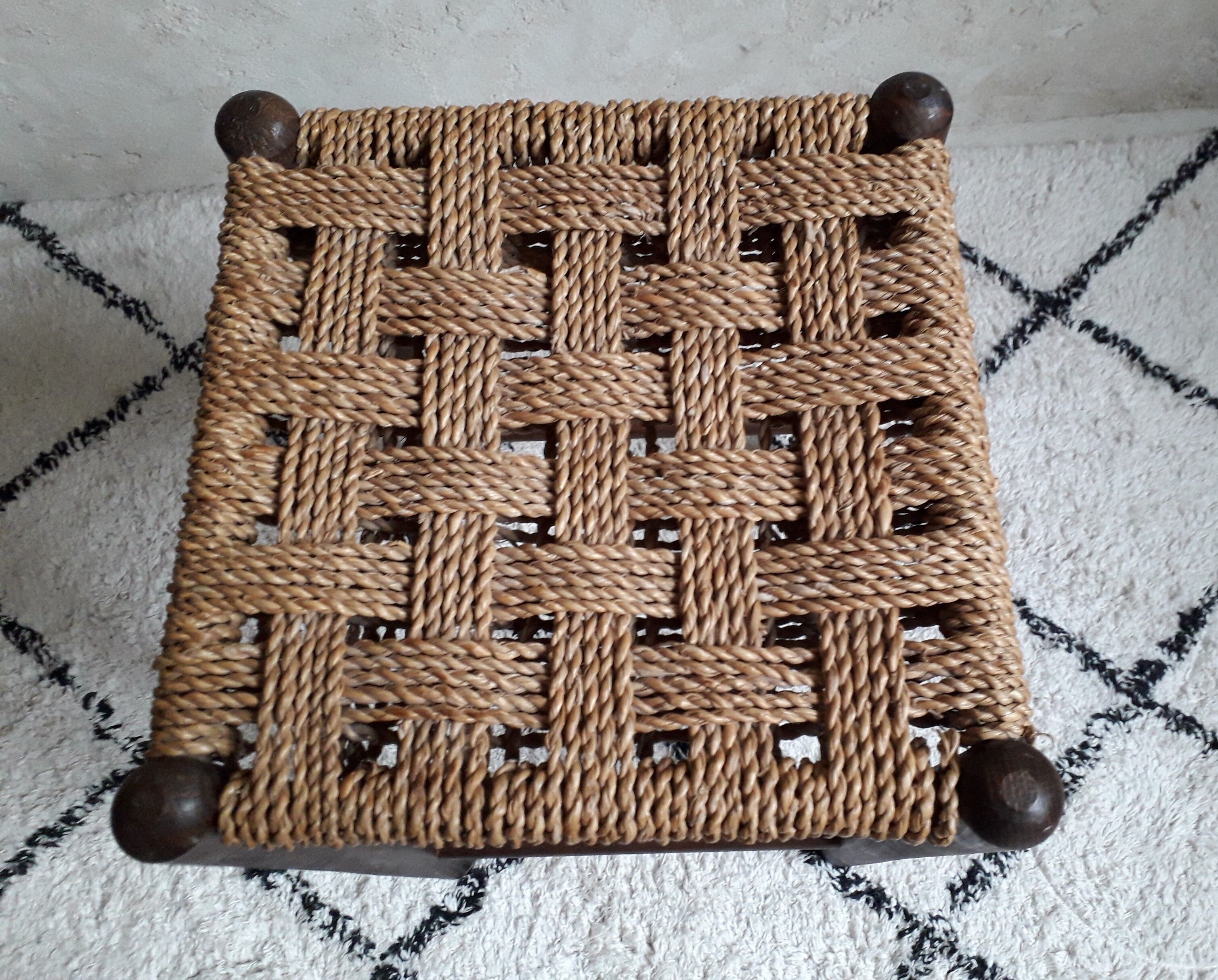 Rope stool