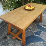 Table chalet feet compass