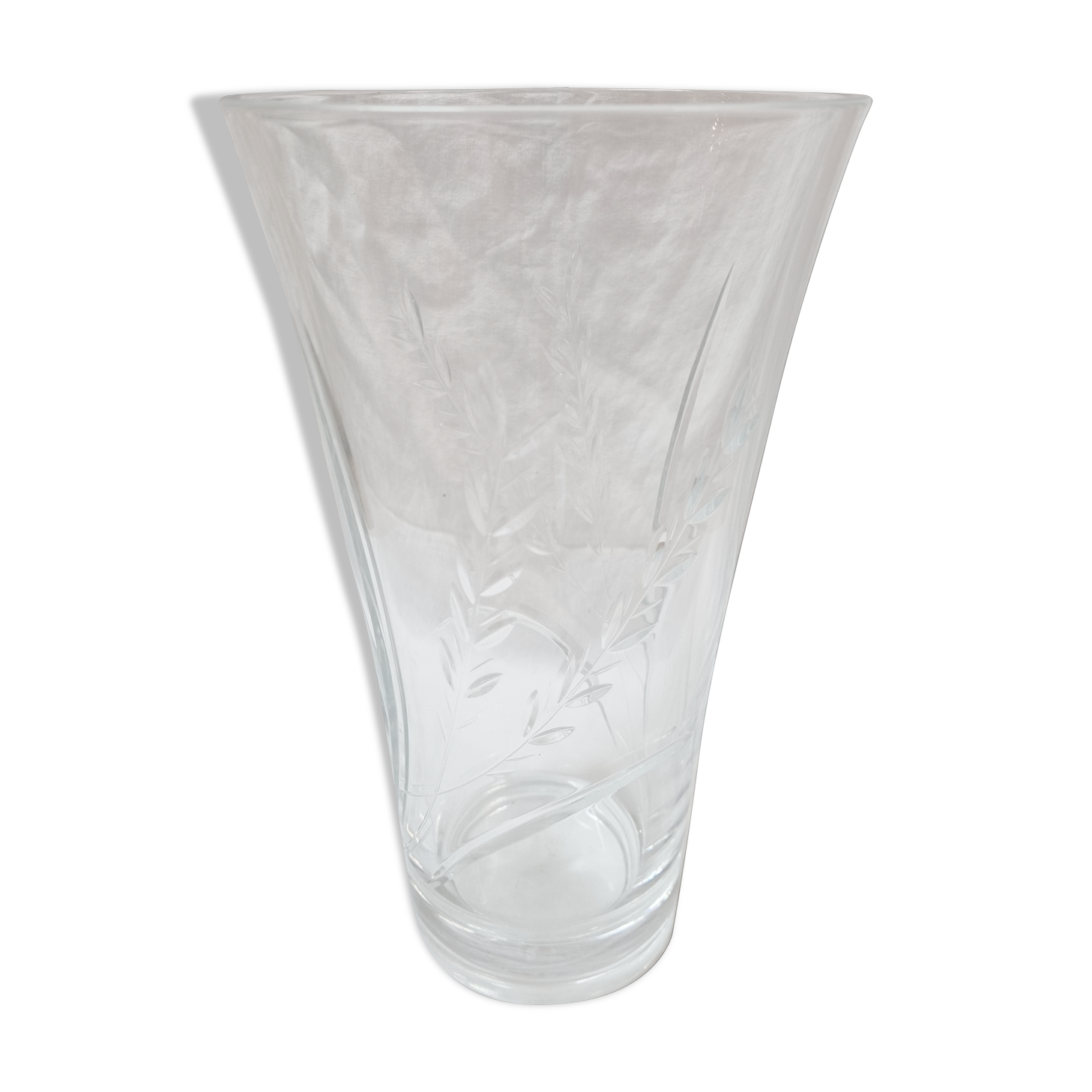 Vase en verre gravé de 1980