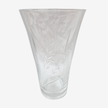 Engraved glass vase from 1980