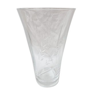 Vase en verre gravé de 1980