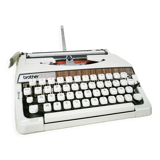 Brother Deluxe 900 Typewriter