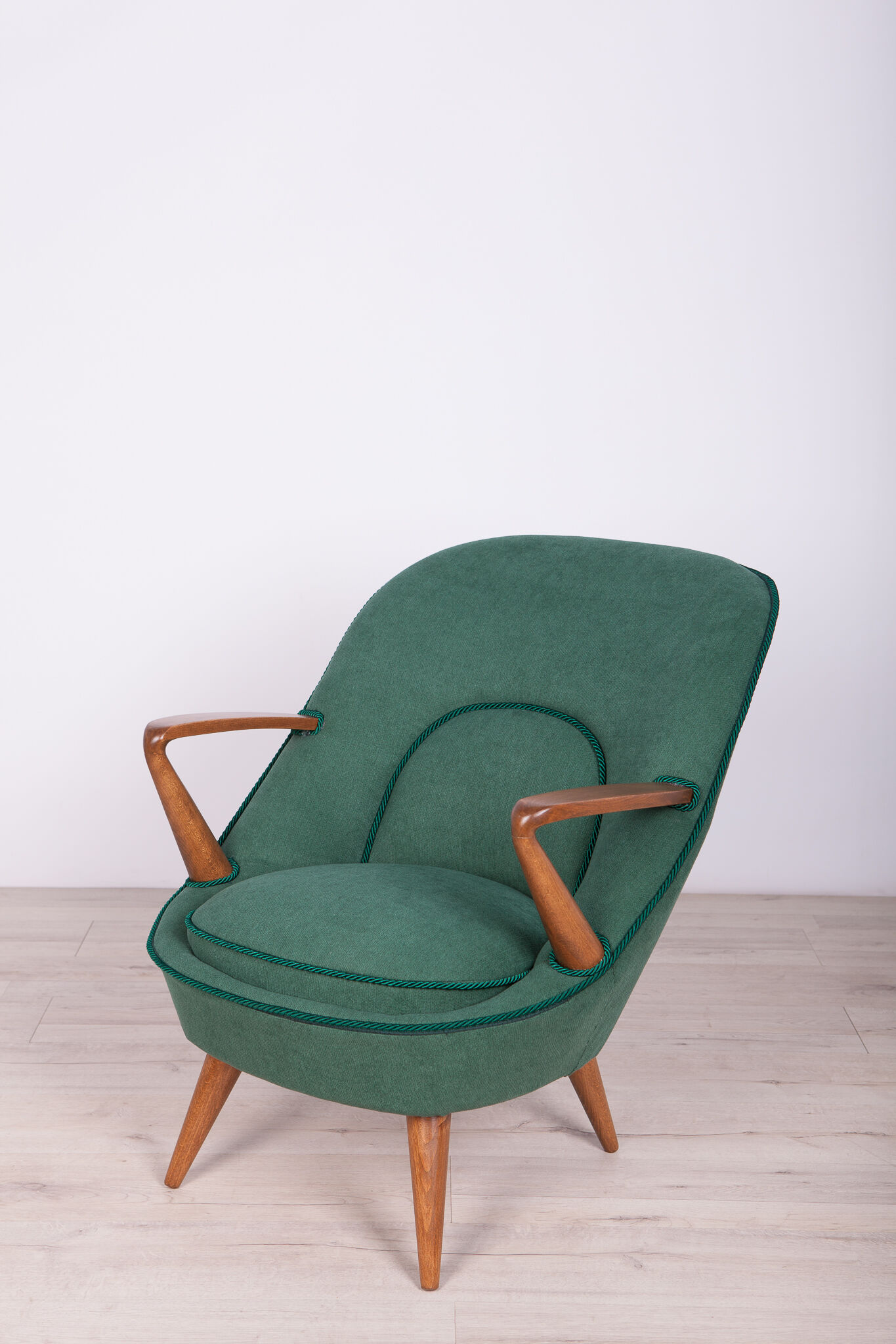 Model 345 armchairs by J. Jędrachowicz i K. Racinowski for Poznan Furniture Factory, 1950s, Set of 2