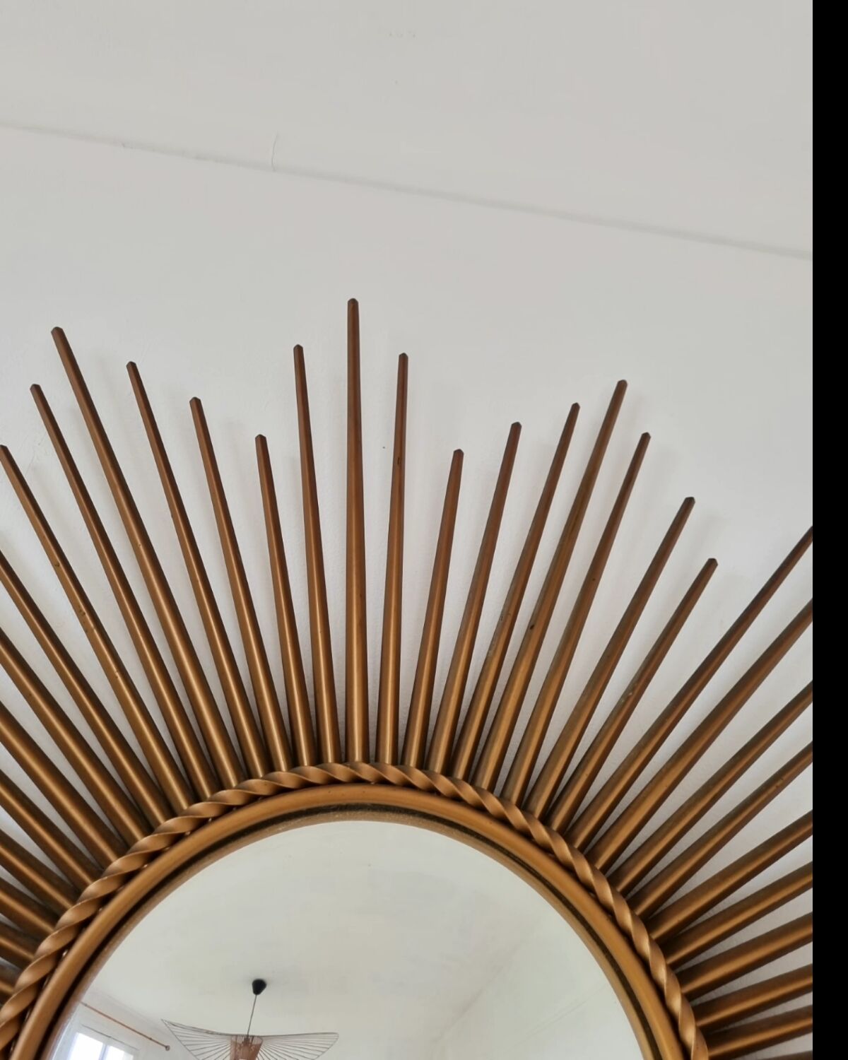 Chaty Vallauris sun mirror