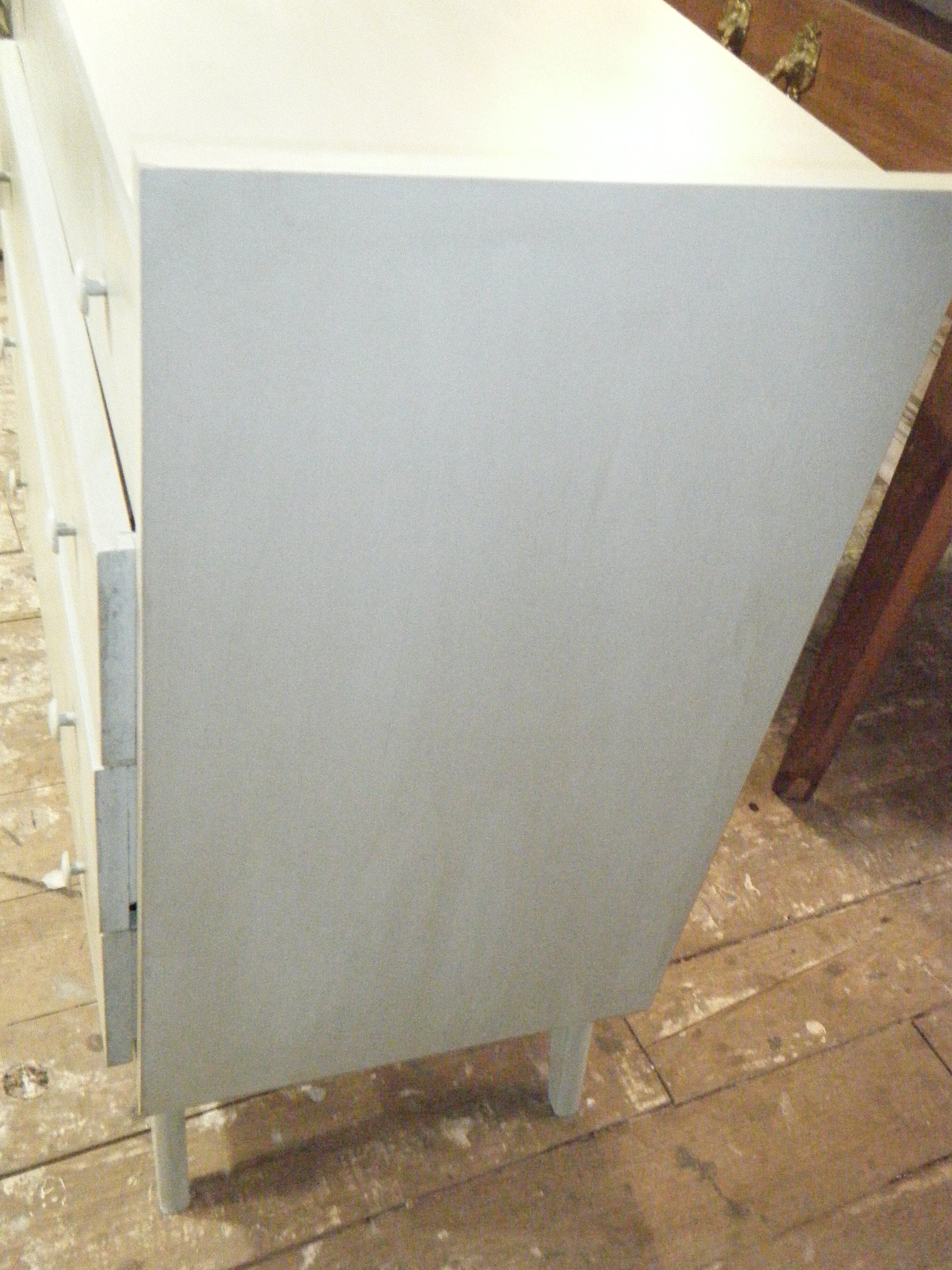 Commode parisienne shaby verte