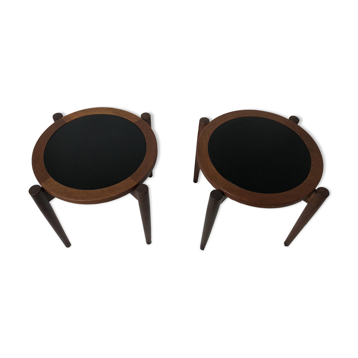 Paire de tables de chevet ou d'appoint