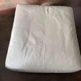 Pouf cuir blanc Nils ligne Roset