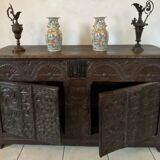 Buffet, Neo-Renaissance style, verses