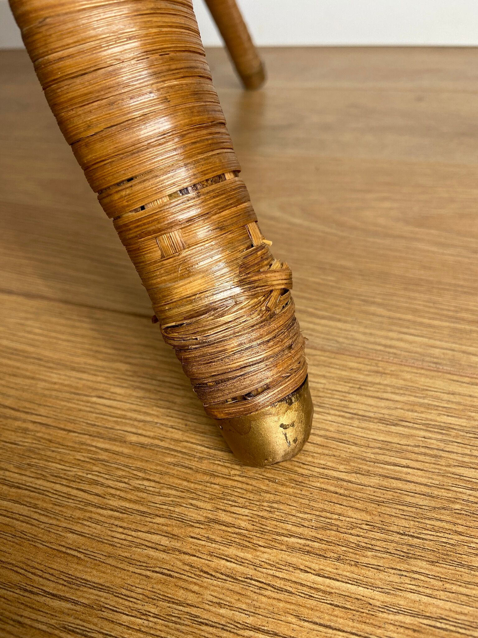 VINTAGE RATTAN SIDE TABLE PEACOCK PATTERN