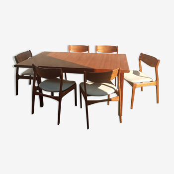 Scandinavian table set and Danish designer chairs P.E Jorgensen