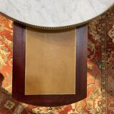 Table basse bouillotte de style Louis XVI à oreilles