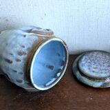 Sandstone pot from the black valley of berry