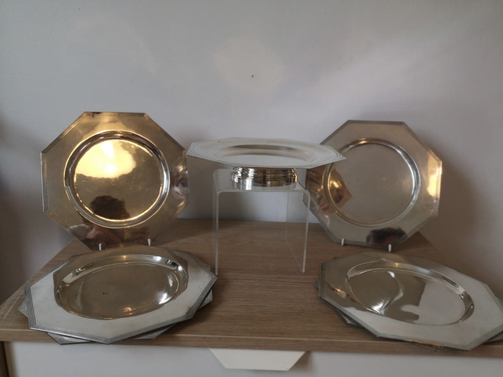 Series of six presentation plates and a silver metal plate- 20th century.