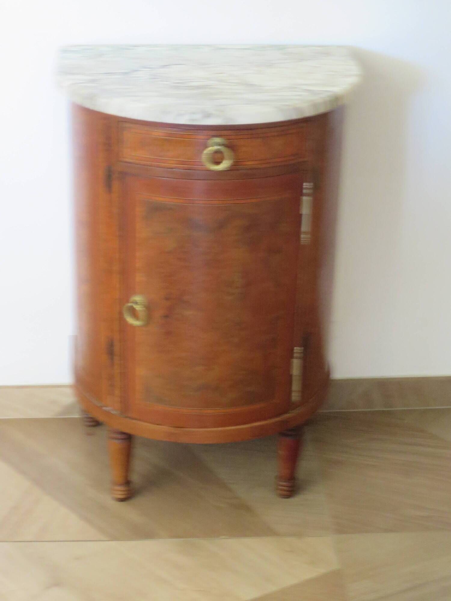 Small chest of drawers - Half-moon table - Louis XVI style - Elm burr veneer - Pla