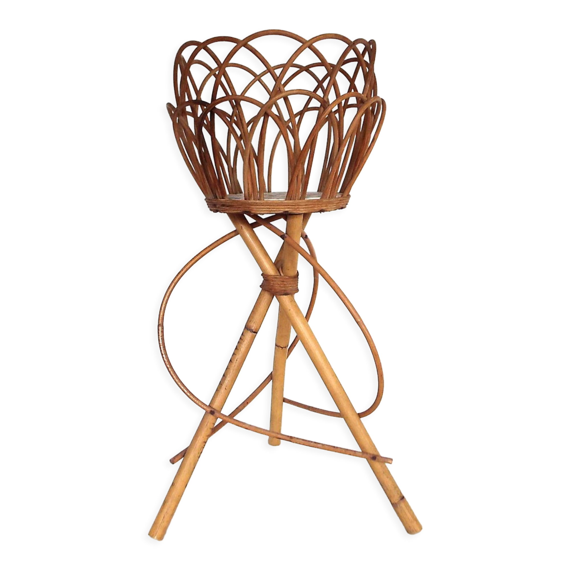 Rattan plant holder