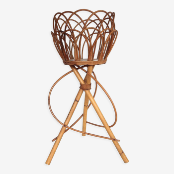 Rattan plant holder