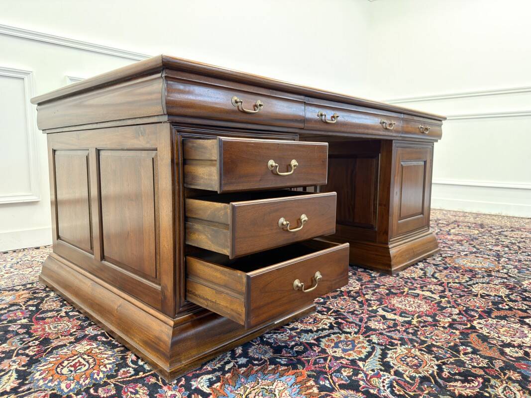 Large English Desk Partnerdesk