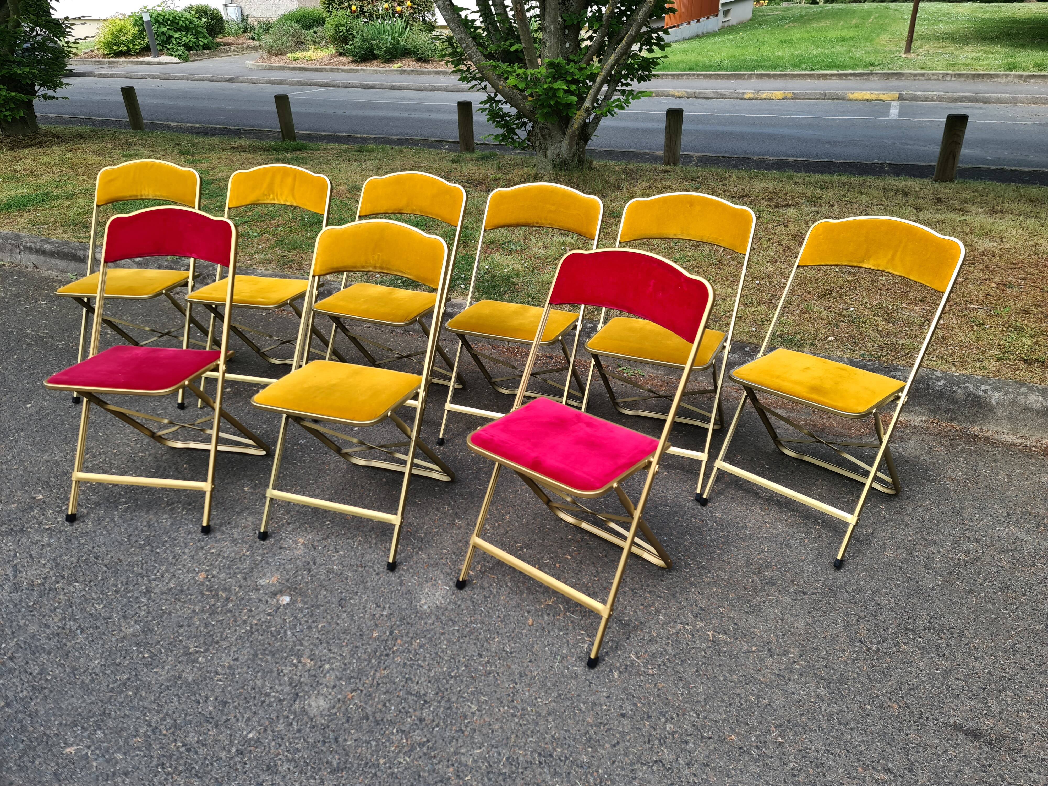 Set of 10 folding chairs Chaisor "theater chair"