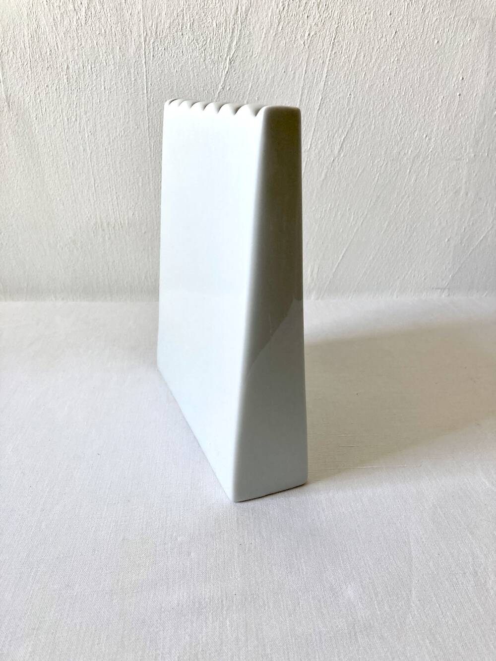 Flower holder / soliflore vase Serax with 7 openings – white ceramic