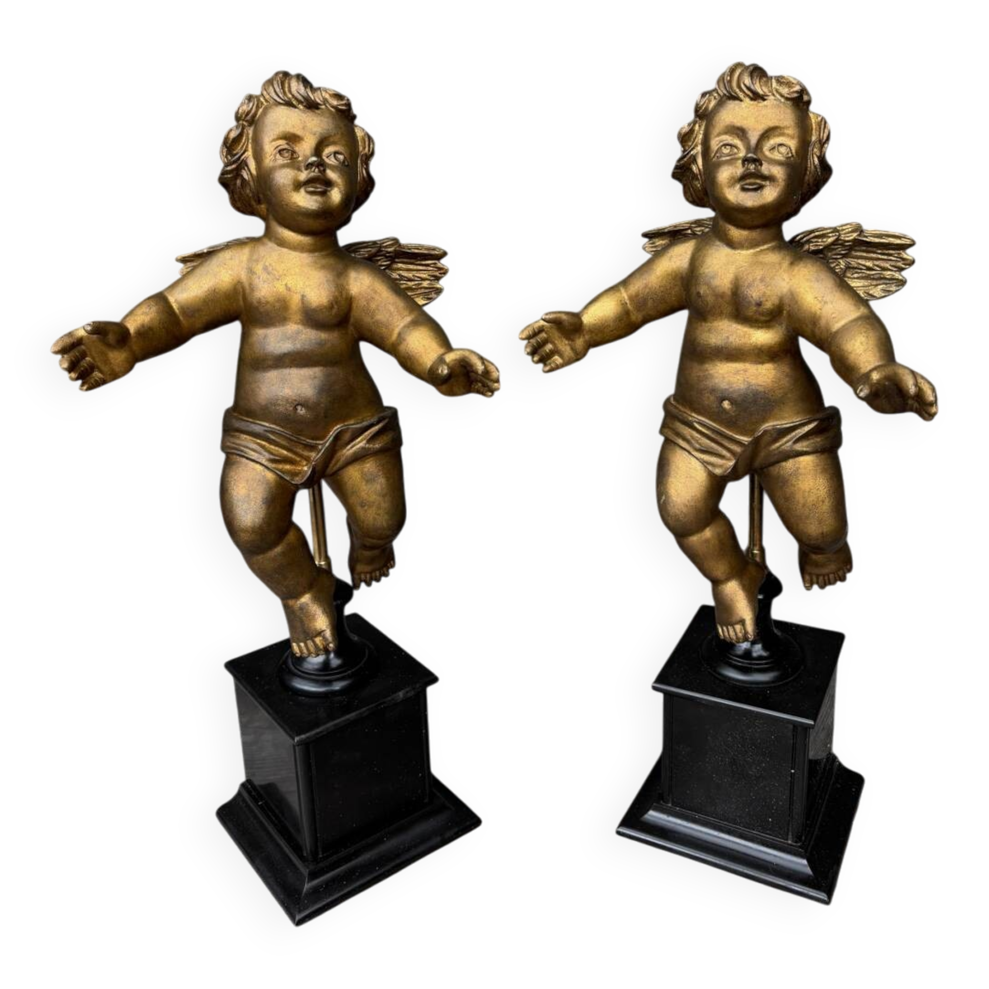 Pair of gilded cherubs on a Napoléon III base