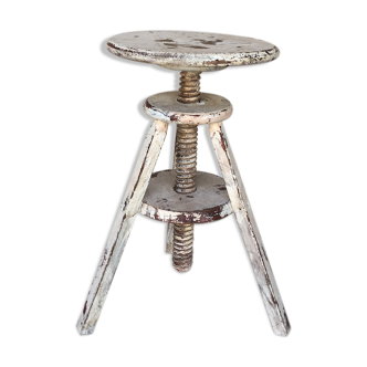 Ancien tabouret atelier