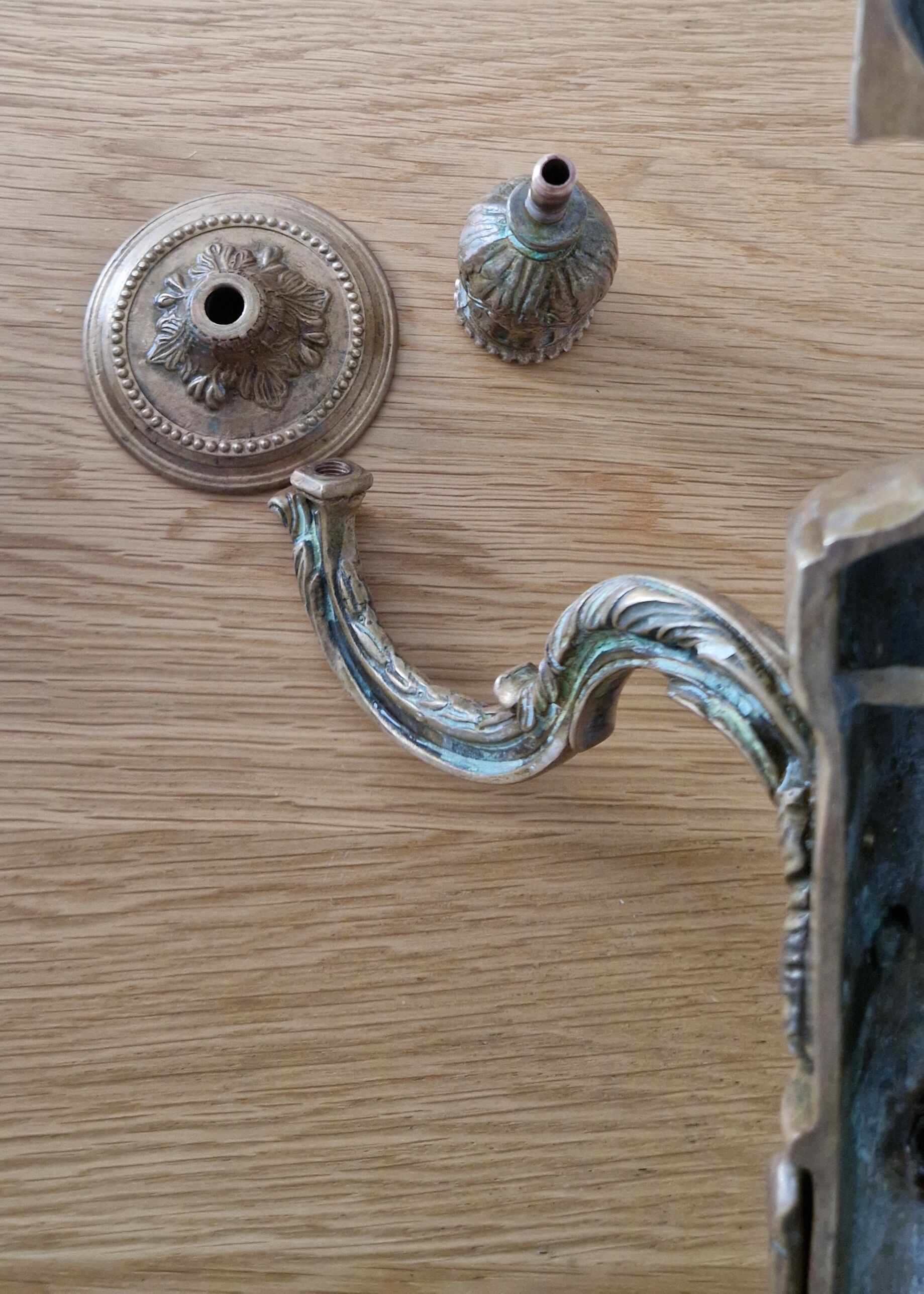 Napoleon III era bronze wall lamp