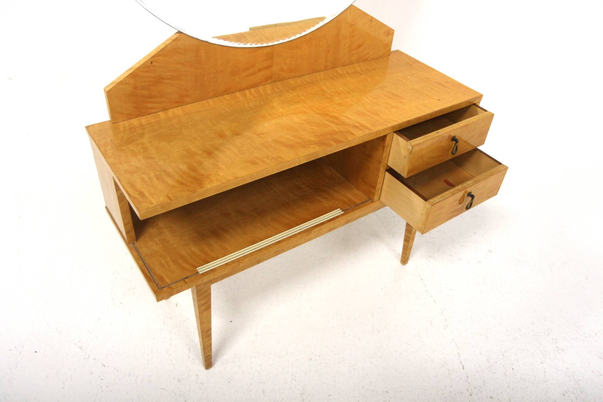 Scandinavian birch dressing table produced by Swedish Modern, Sweden, 1940