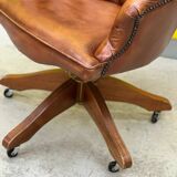 Fauteuil de direction Chesterfield en cuir marron