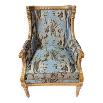 Louis XVI shepherdess with lacquered wooden ear flaps