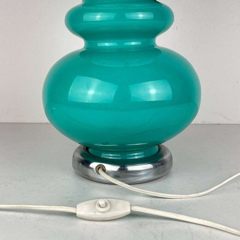 Modern Italian table lamp from the mid-century, Italy, 1980s.
