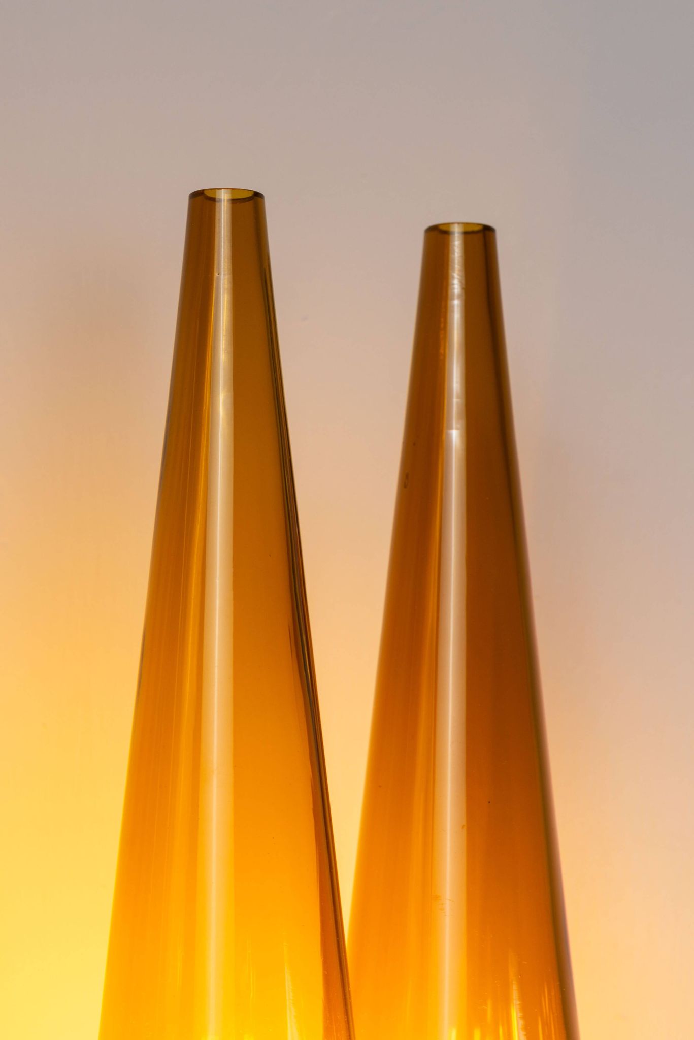 Hans Agne Jakobsson wall lamp made from brass with orange shades