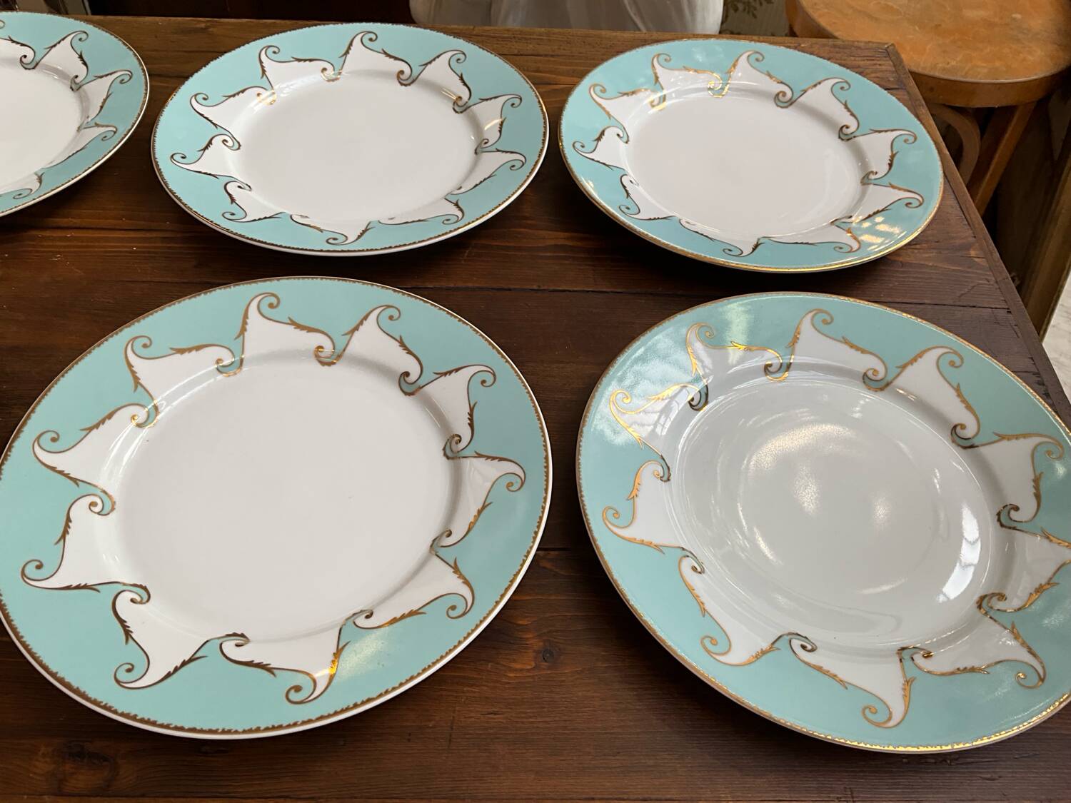 Assiettes modèle Follement de Christian Lacroix