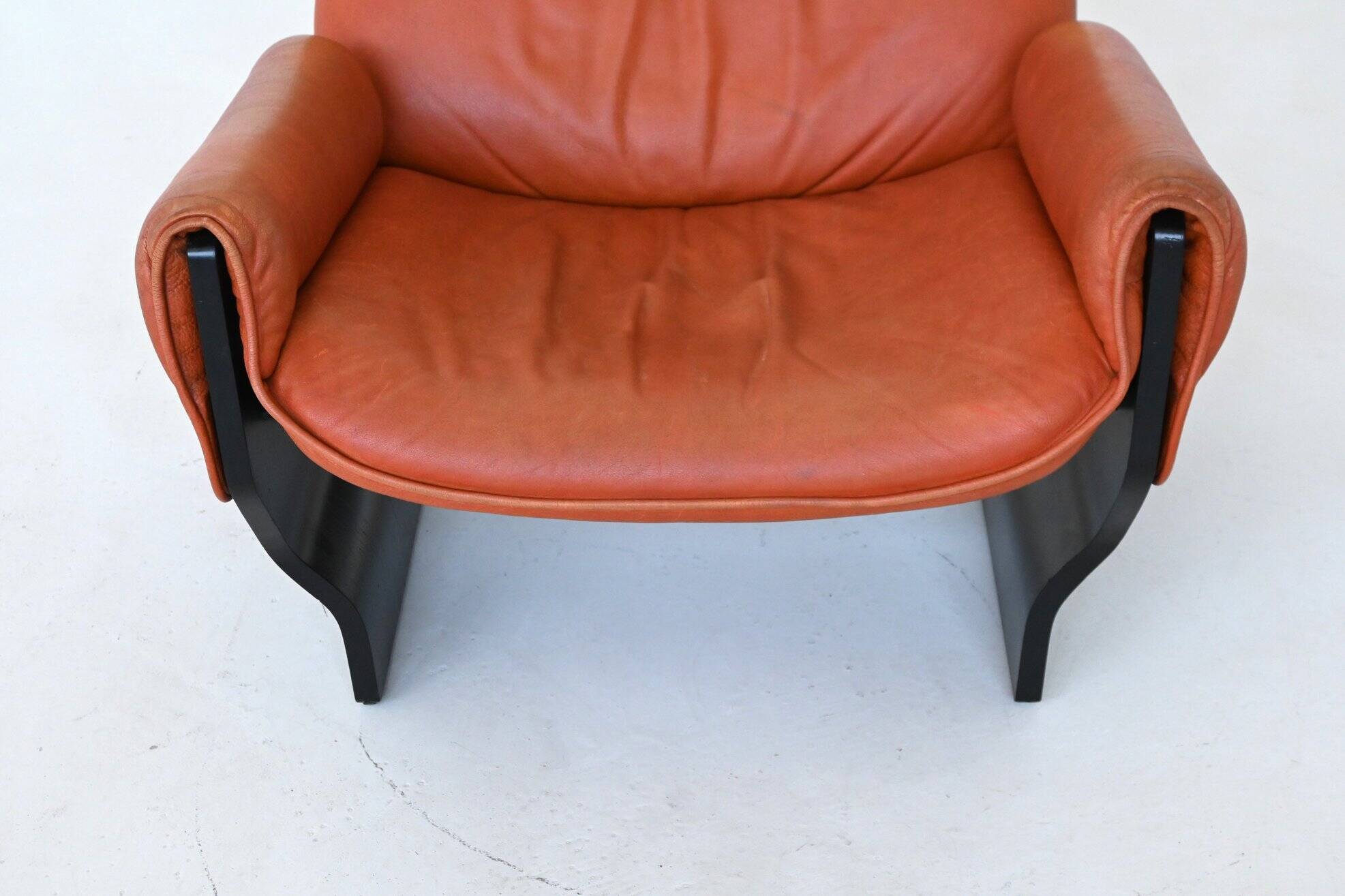 Osvaldi Borsani P110 'Canada' lounge chair Tecno Italy 1965
