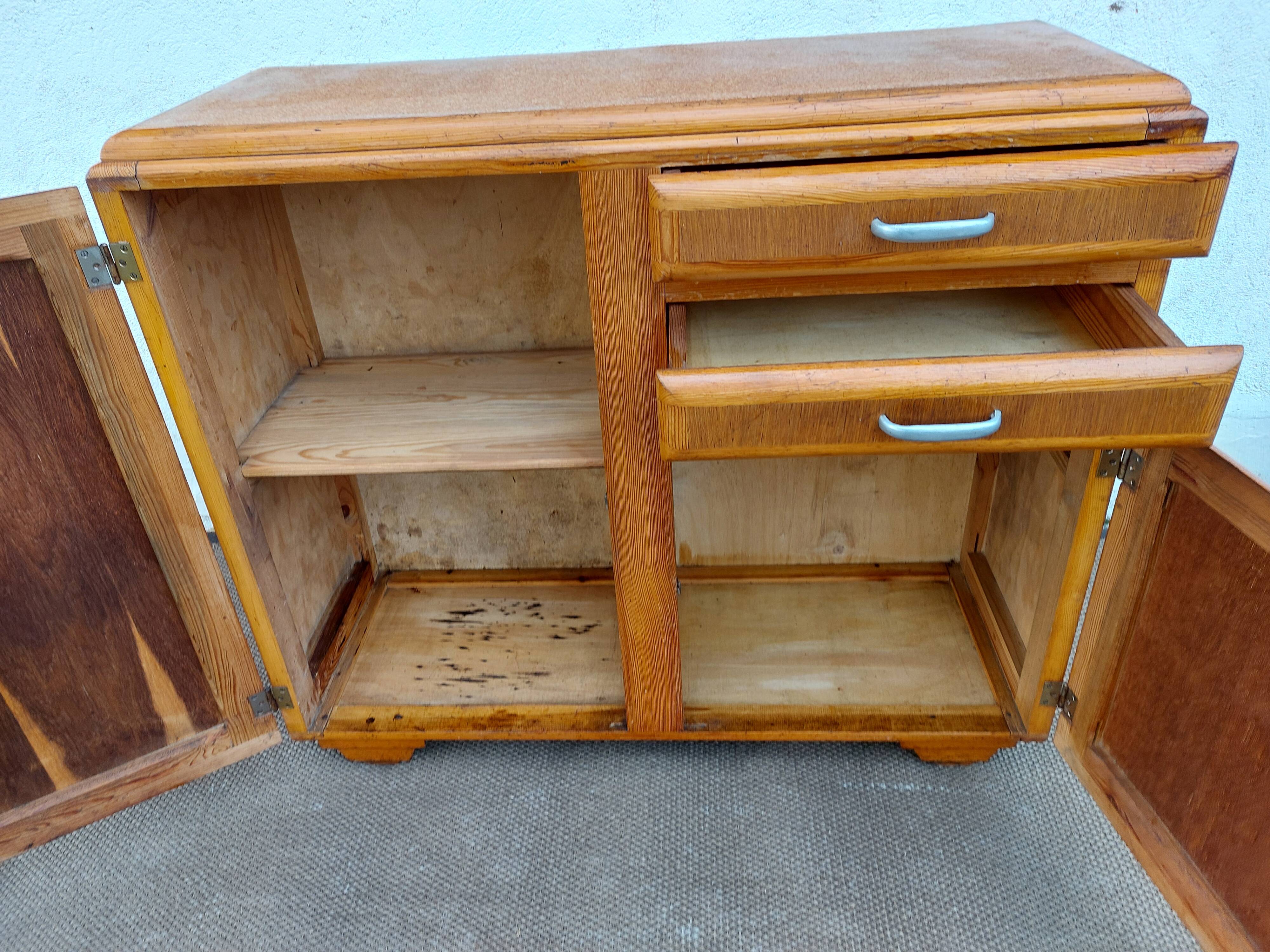 small Mado buffet, asymmetrical doors