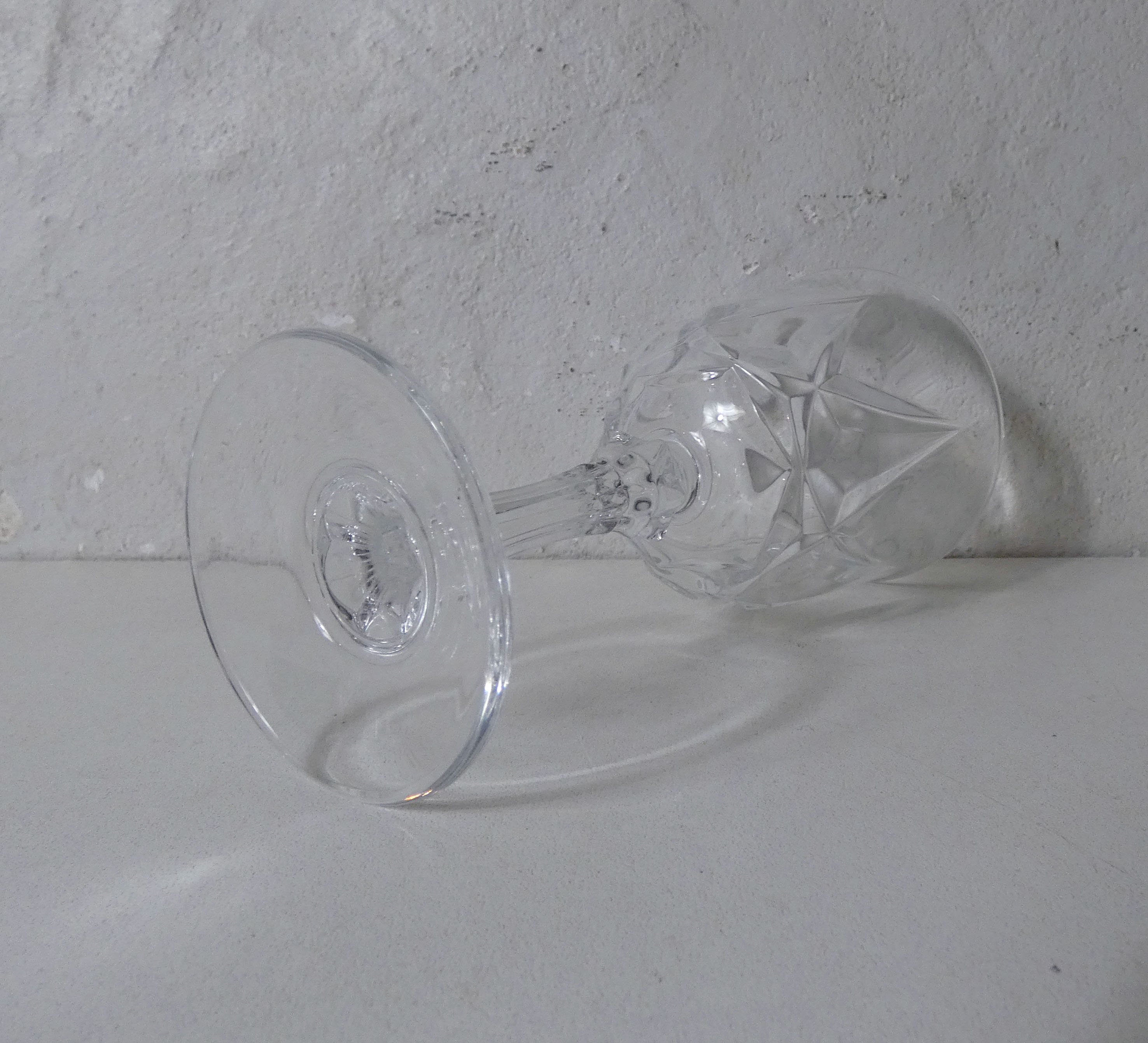5 crystal wine glasses 15cl