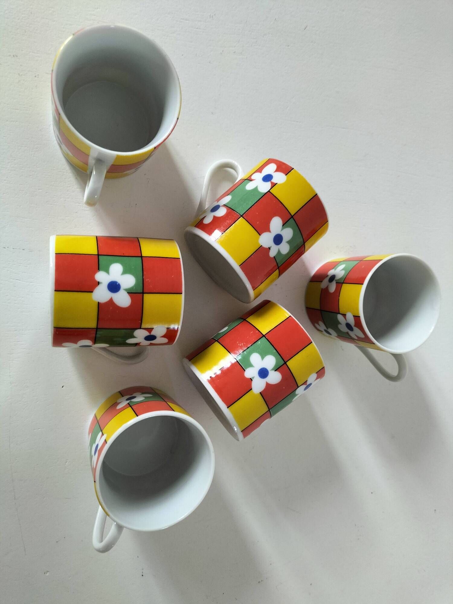 6 espresso cups decor Pop Flower power