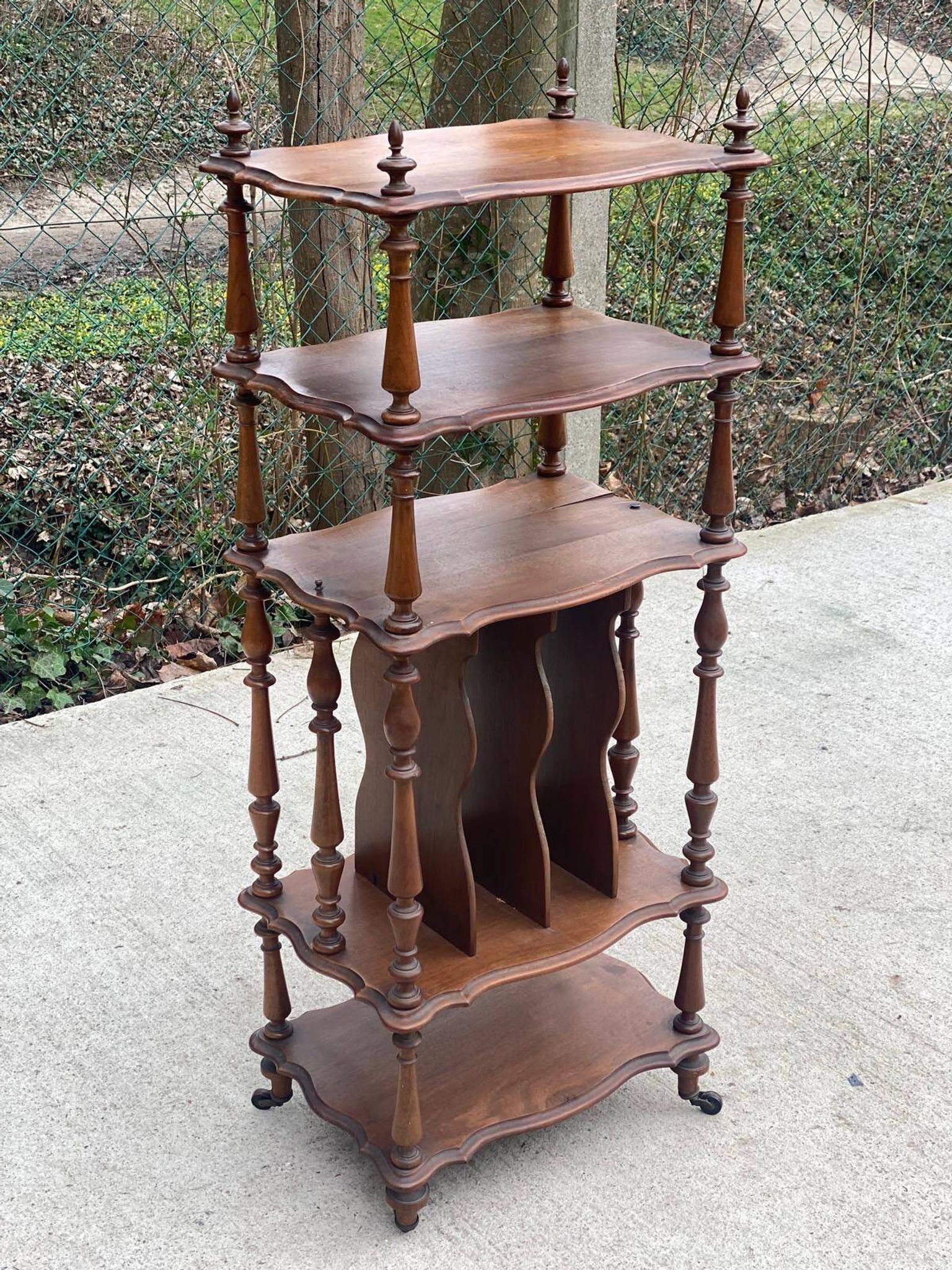 Large music rack, scores, early 20th century, Napoleon III