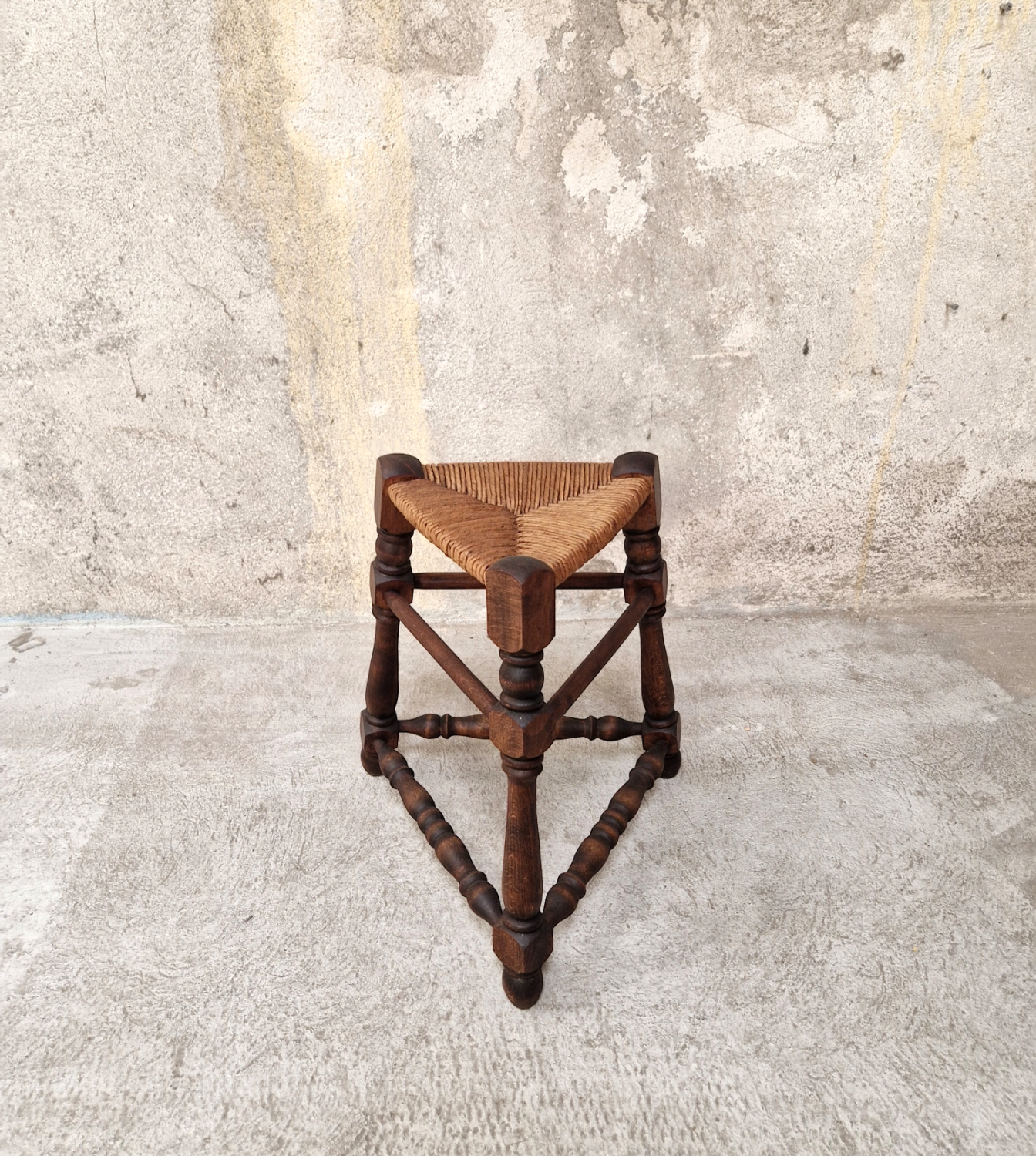 Wood and straw tripod stool