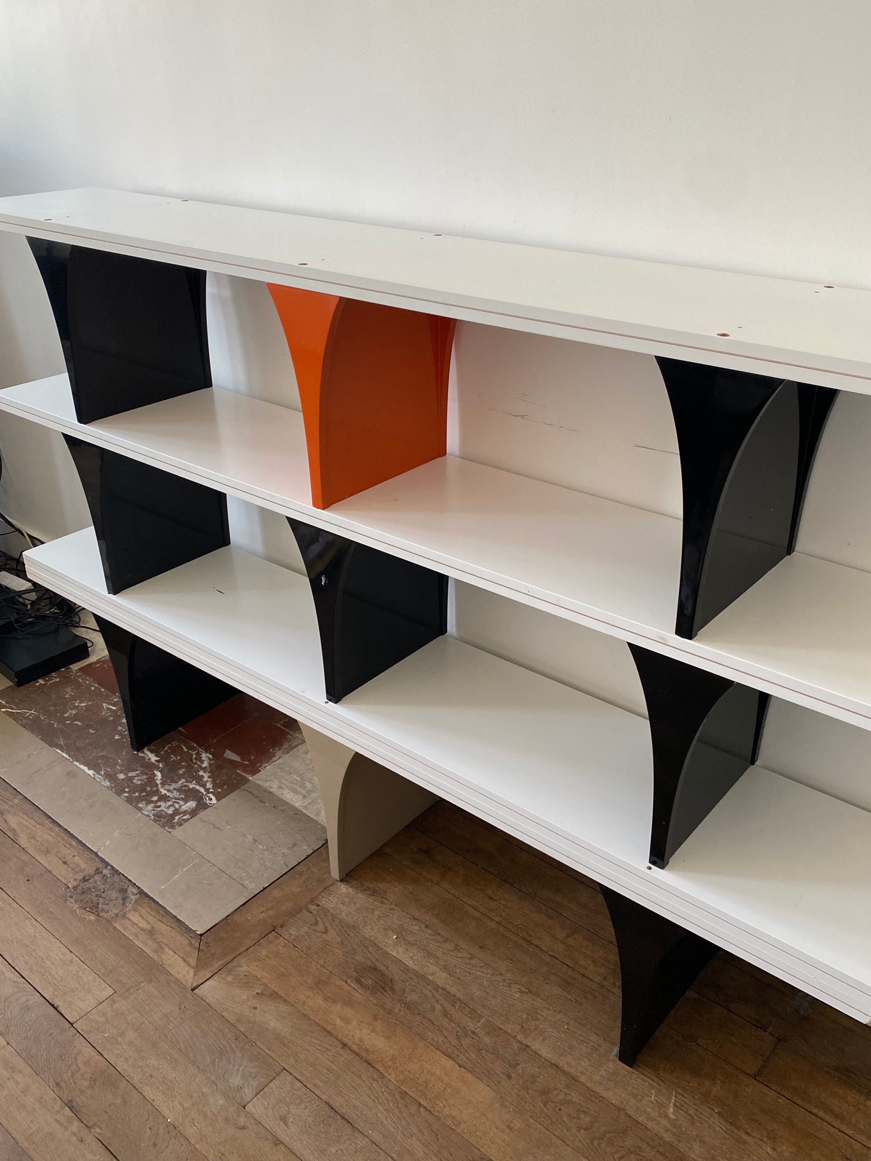 Wood/Vinyl Design Shelf