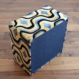 Vintage Italian design side table / pouf from the 1970s