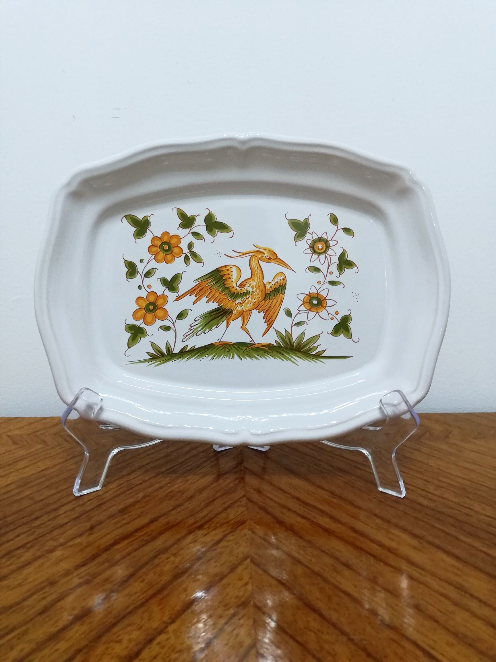 Earthenware dish signed Moustiers