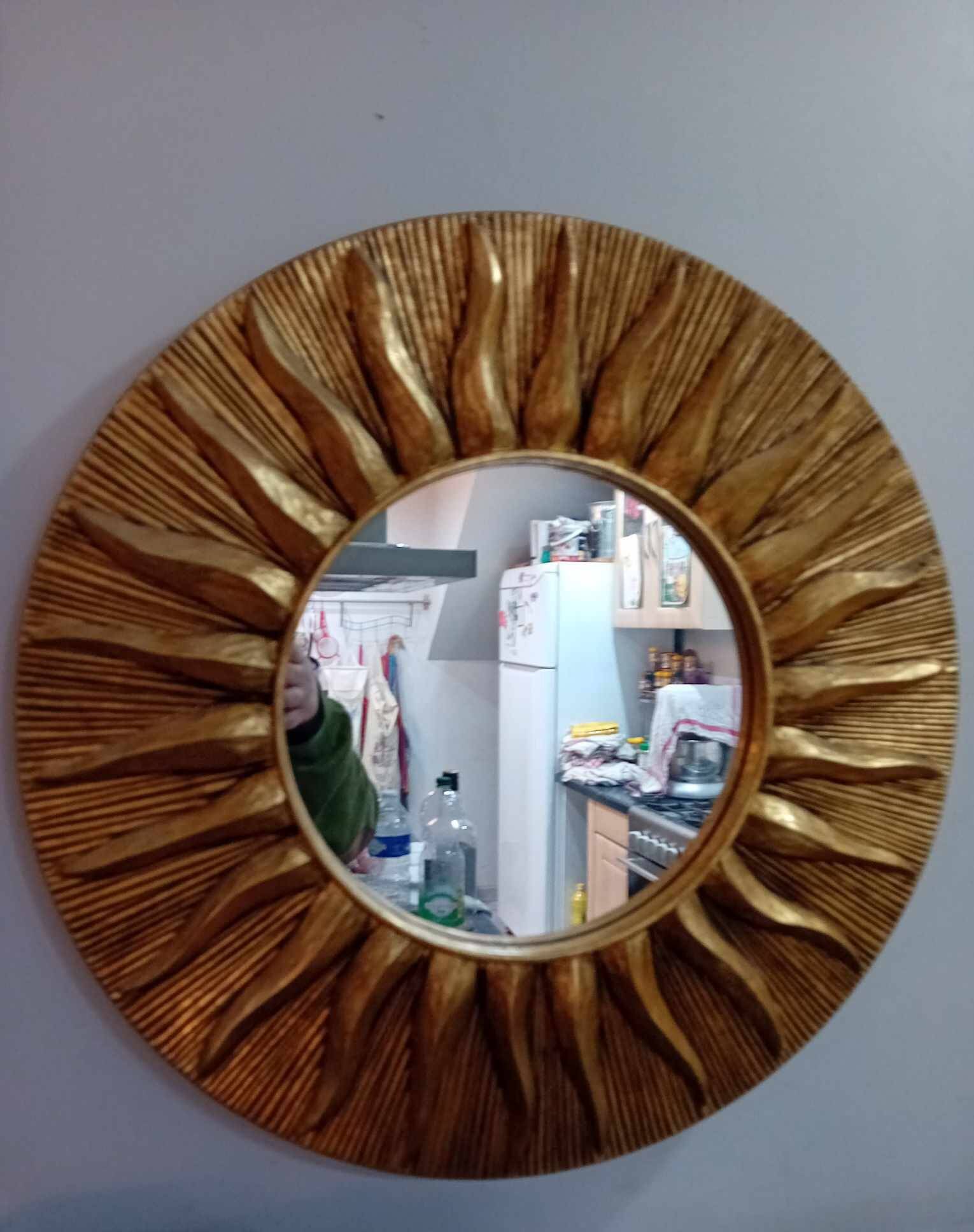 Sun mirror in gold-leaf resin from the 70s