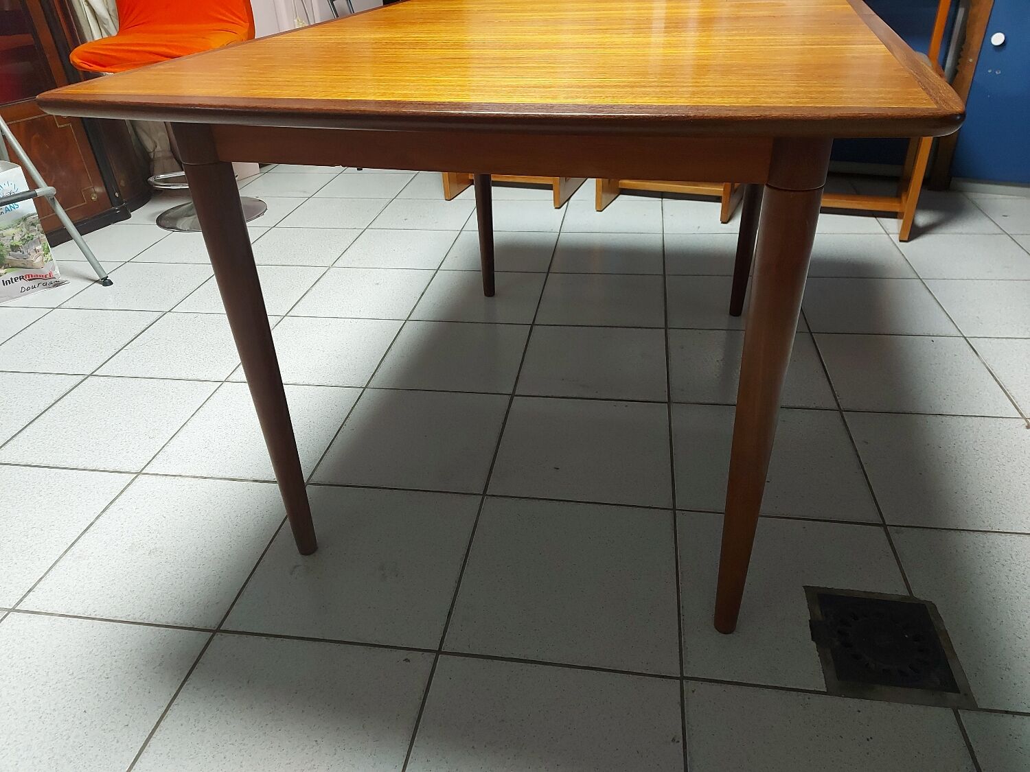 Dining table, Scandinavian style, Gustave Bahus