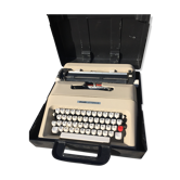 Machine à écrire olivetti lettera 35 design Mario Bellini