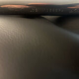 Canapé LC2 en cuir noir – Cassina, Le Corbusier / Perriand / Jeanneret