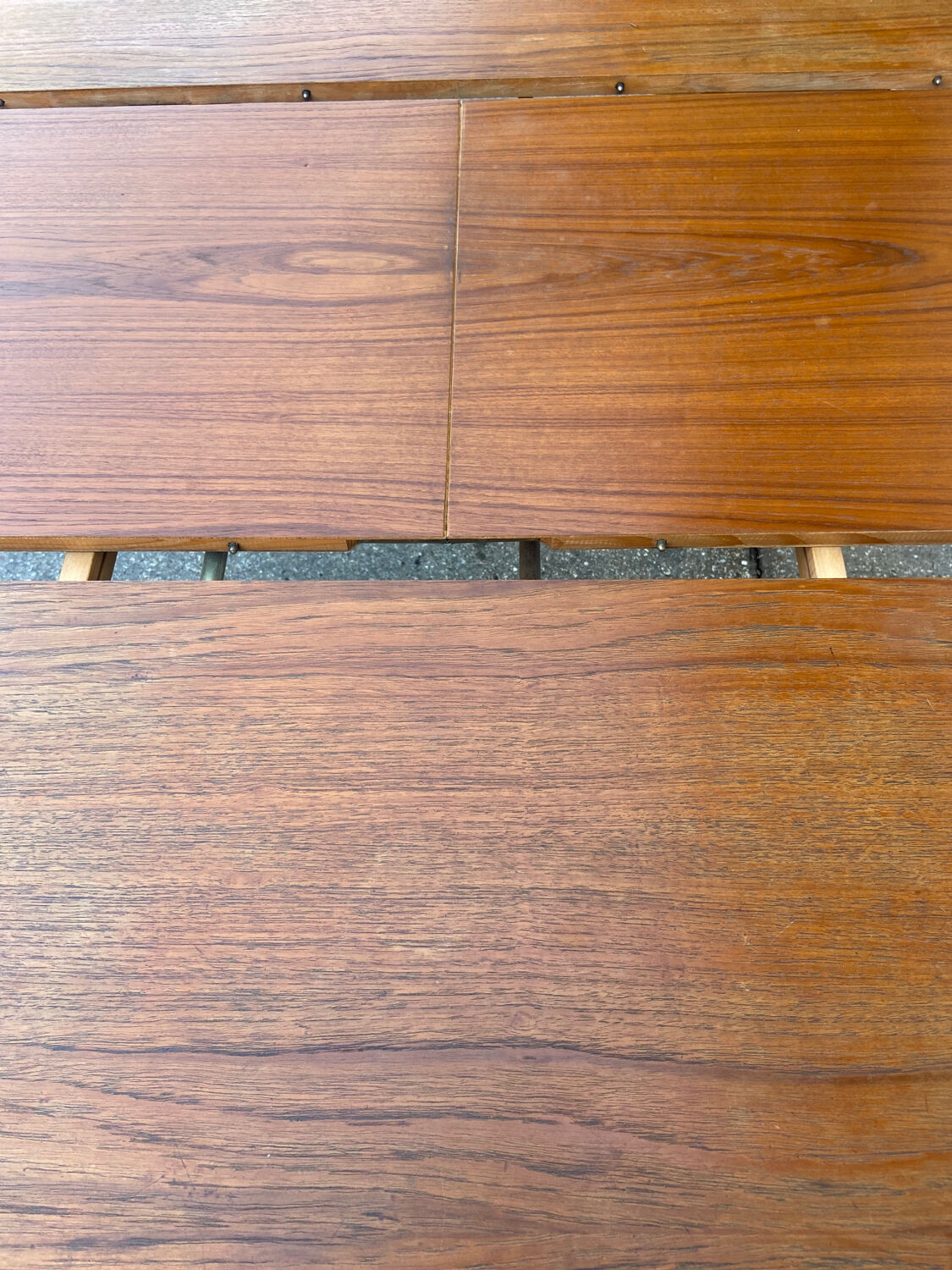 Scandinavian table 4/6 seats 70s