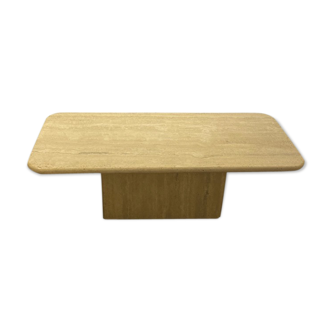 Low table in travertine