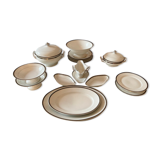 Table service in porcelain ch pillivuyt 81 pieces