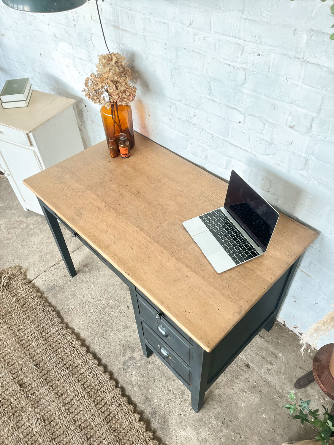 Former workstation office