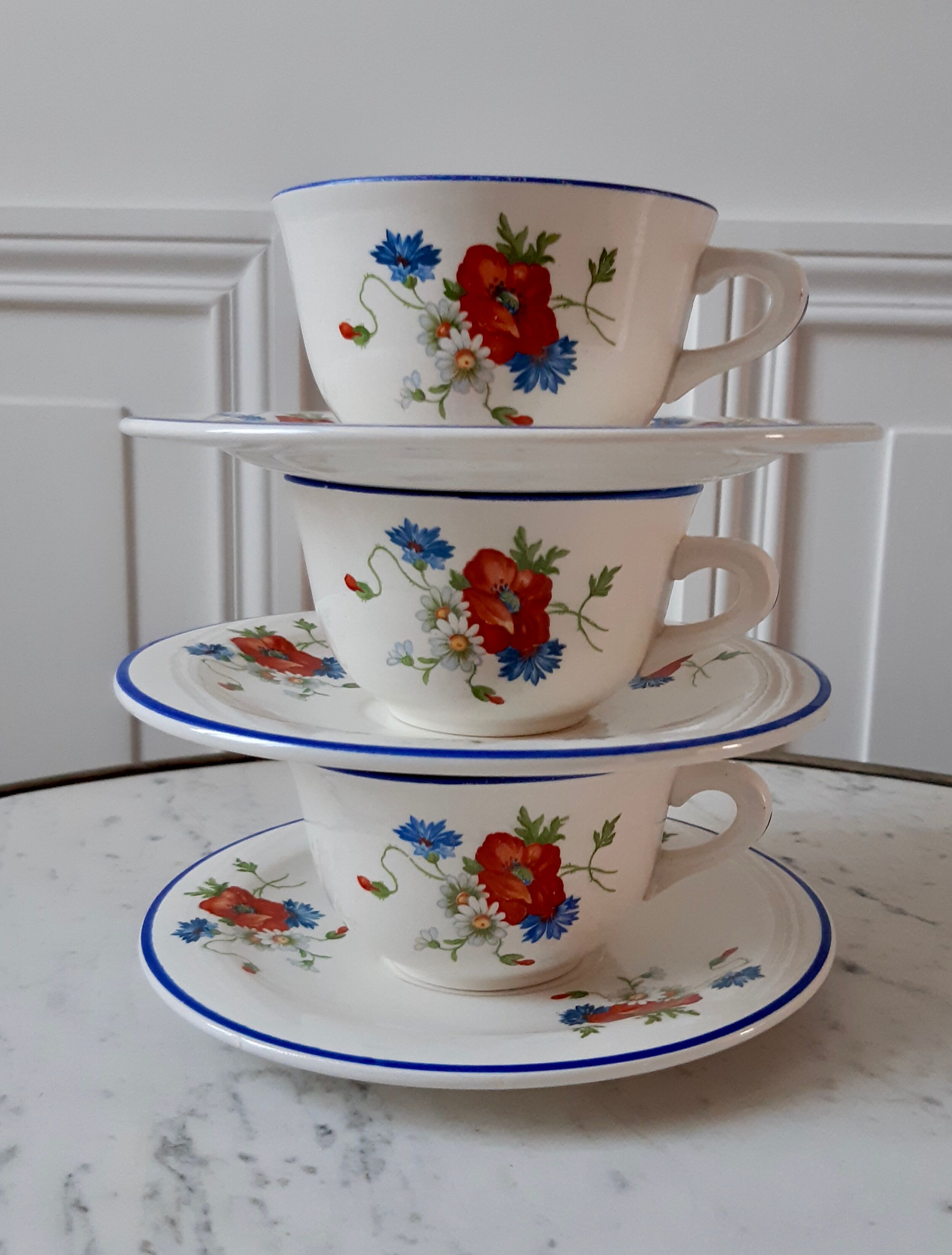 Lot of 3 coffee cups / Tea Salins 50s